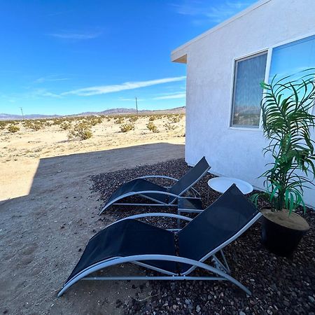 Serene Modern Home Backdoor With Great Wifi, Games, Movies, Patio Seating And Bbq Easy Access To North Joshua Tree National Park In 10 Minutes Twentynine Palms Buitenkant foto