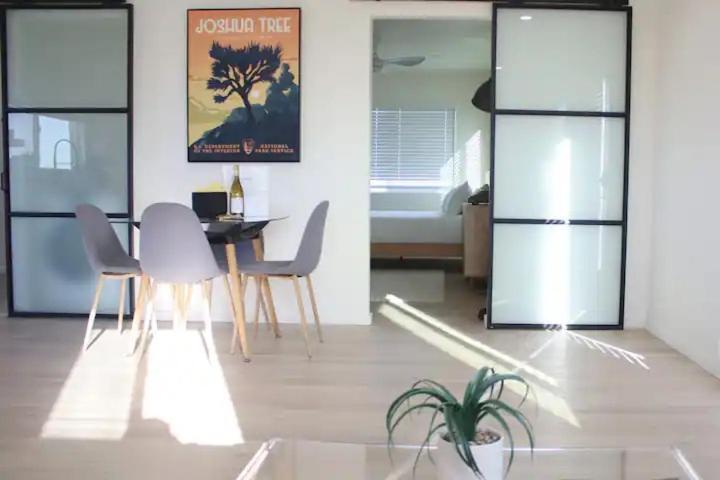 Serene Modern Home Backdoor With Great Wifi, Games, Movies, Patio Seating And Bbq Easy Access To North Joshua Tree National Park In 10 Minutes Twentynine Palms Buitenkant foto